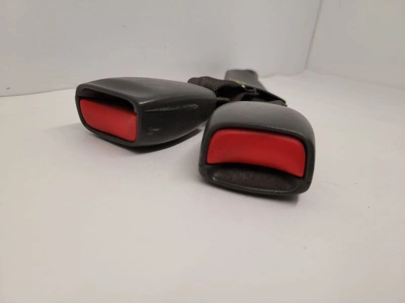 2003-2007 CHEVROLET SILVERADO 1500 2ND ROW DOUBLE BUCKLE GRAY 88940235     - Image 2 of 4