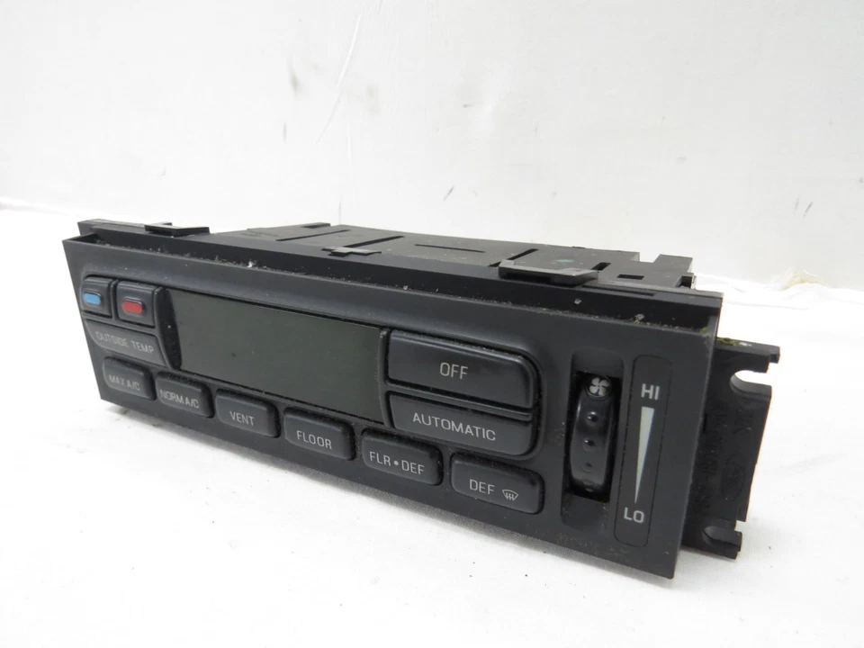 02-04 Ford F-150 Digital Temperature EATC Heater AC Climate Control 2L3H19C933AA - Image 2 of 4