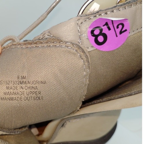 Mia beige Damen-Schnürstiefel mit klobigem Absatz – Größe 8 neu mit Etikett - Bild 7 von 7