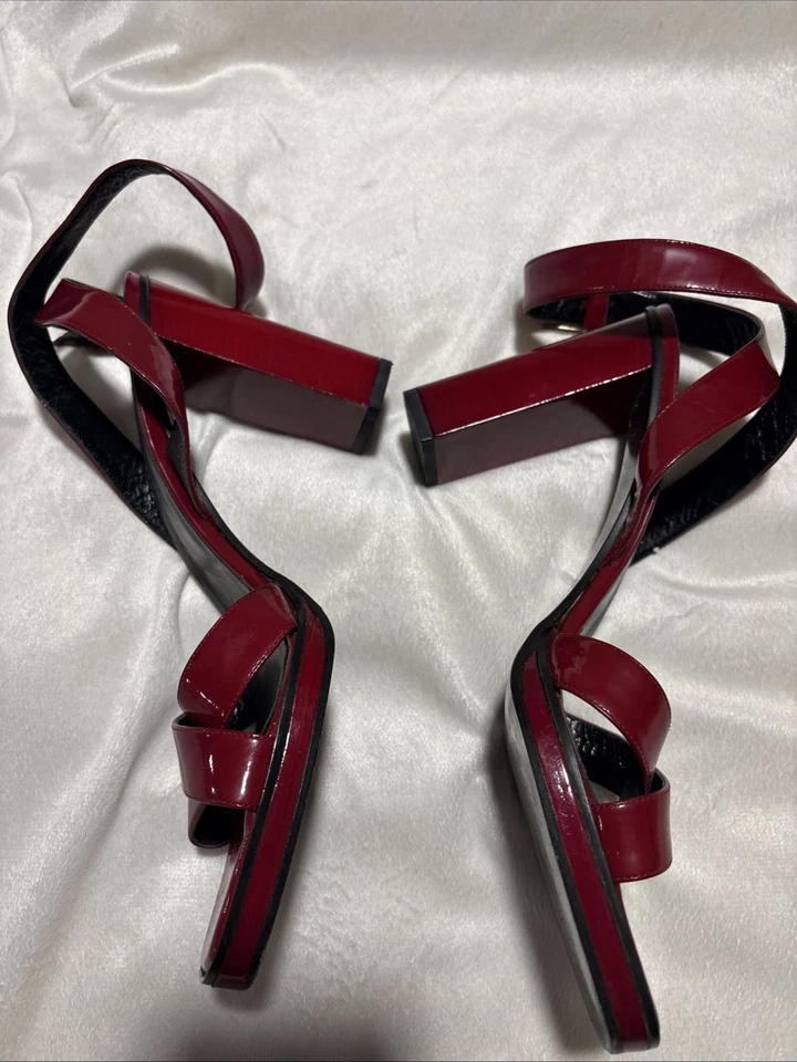 GUCCI Red Ankle Strap Heels Sandals 10 Excellent Used Condition High End Luxury - Image 2 of 4