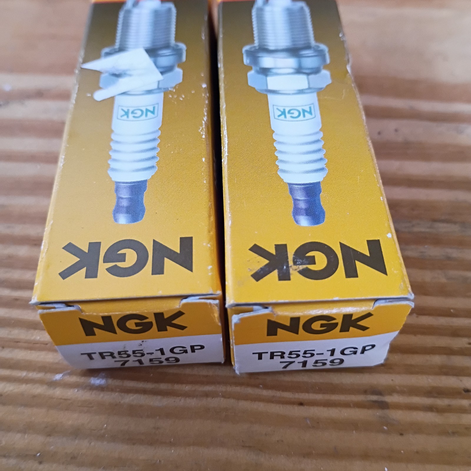 2 pc NGK 7159 TR55-1GP G-Power Spark Plugs NEW 2 Total