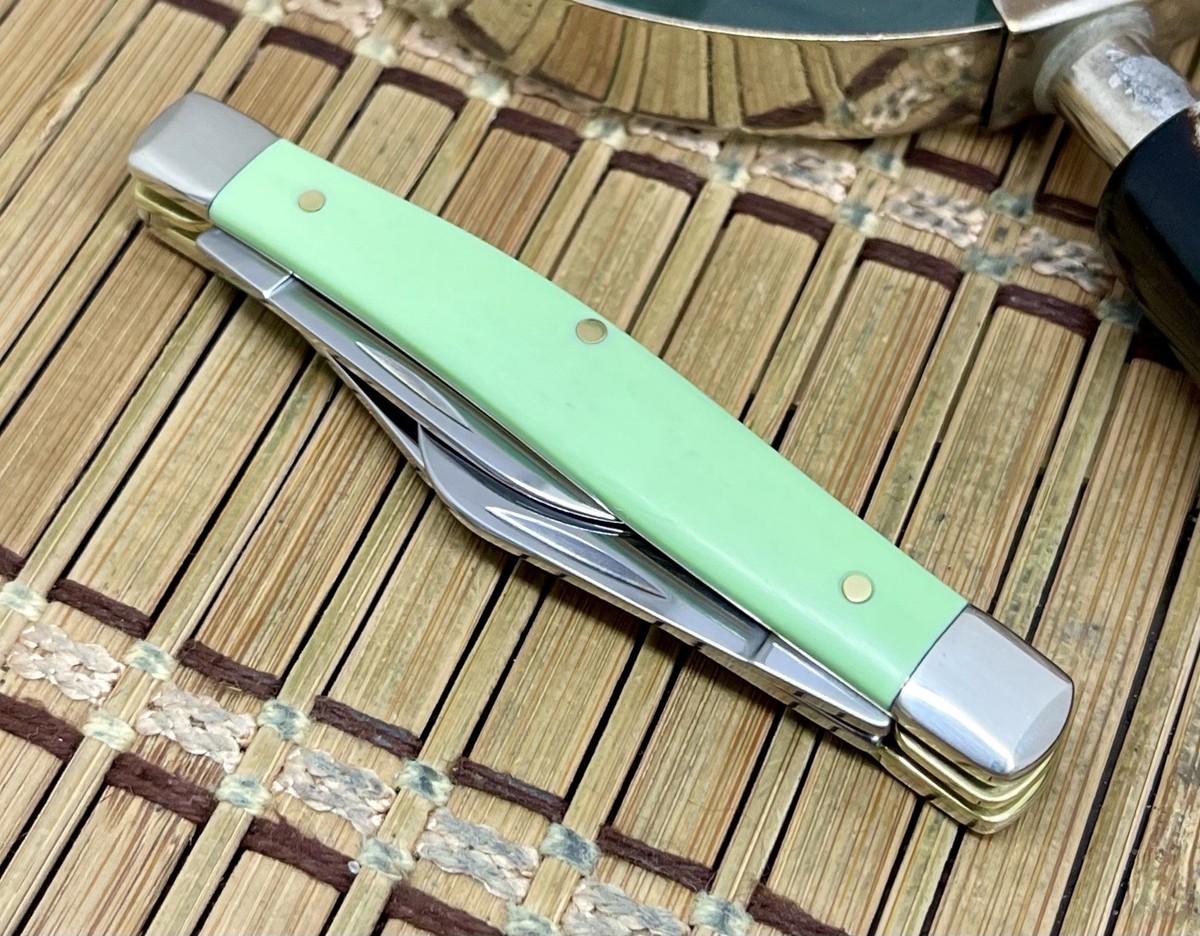 Case XX USA 2026 Smooth Mint Green 63832 Stainless Medium Stockman