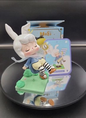 Magi in Wonderland  Rabbit Housekeeper  Figurine