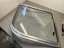 94 Glaston SSV175 Boat Windshield Driver Right Starboard Side
