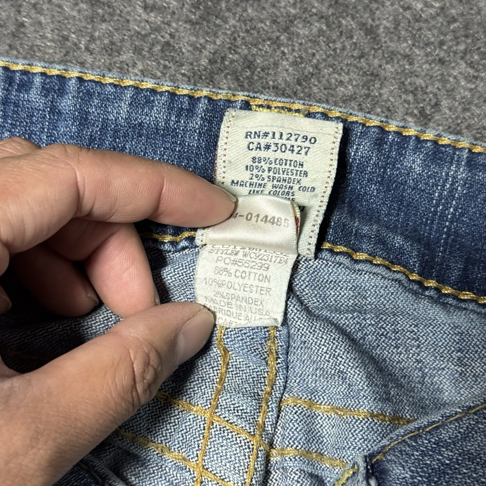 VTG Y2K True Religion Womens Bootcut Embroidered Flap Jeans Size 31 Grunge Goth thumbnail 5