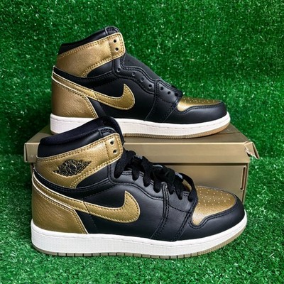 Nike Air Jordan 1 Retro High OG Youth Black Metallic Gold Sail Shoes FD1437-071