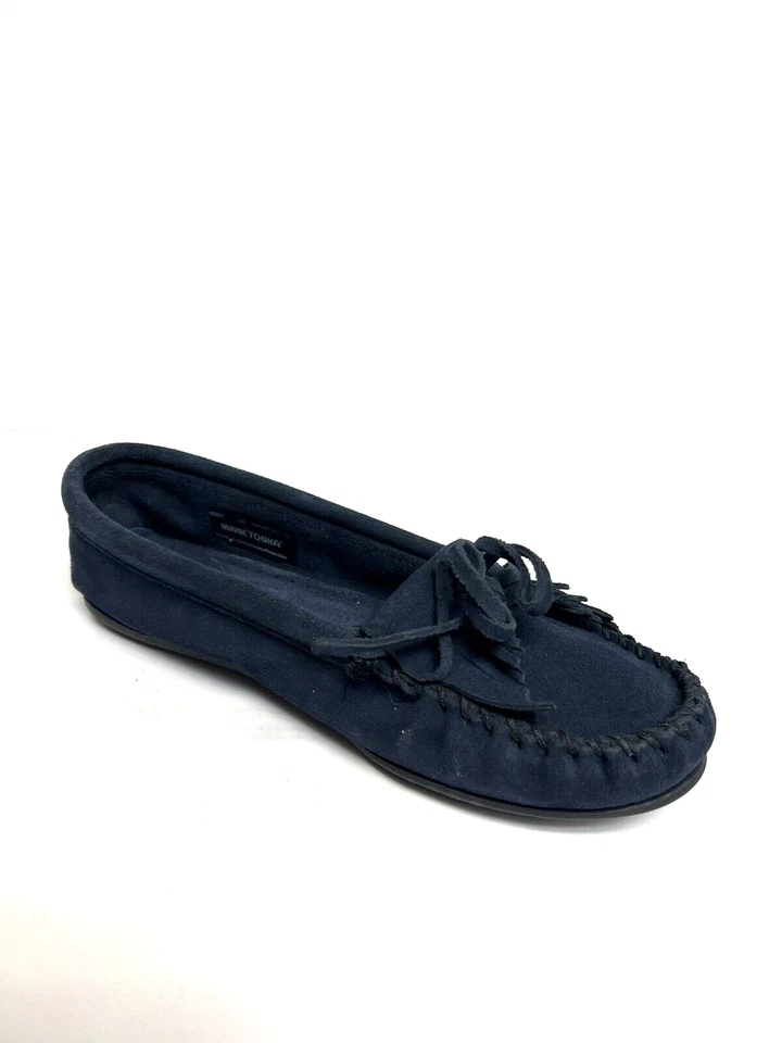 Zapatilla de mujer Minnetonka Kilty mocasín azul marino talla 10M Foto 2 de 4