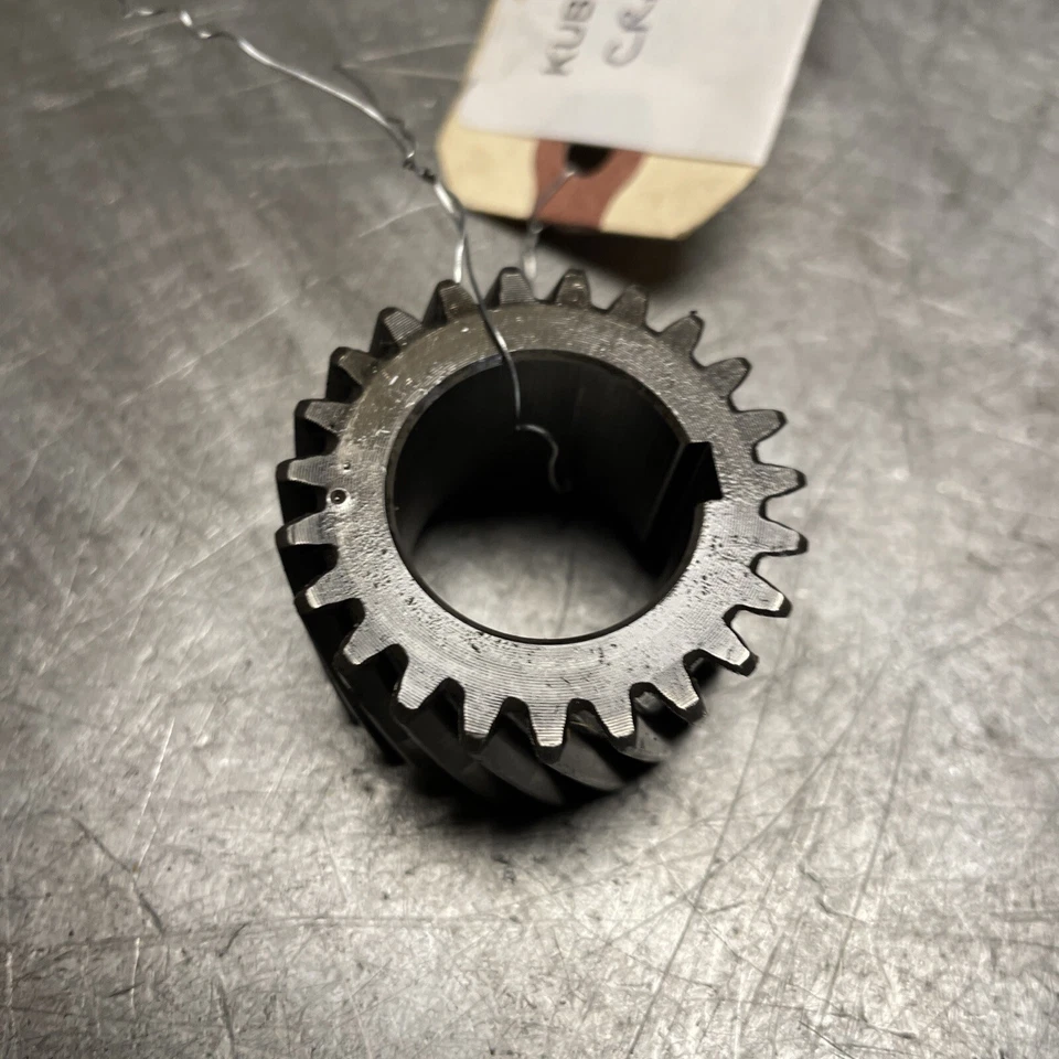 OEM GOOD USED KUBOTA DIESEL D662E CRANKSHAFT GEAR - Image 3 of 3