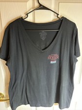 Universal Studios Halloween Horror Nights 2017 shirt XXL female v neck