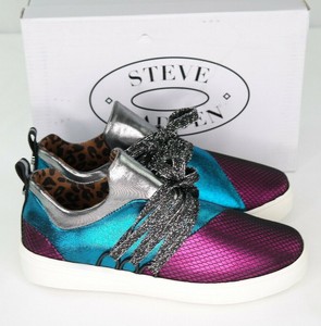 purple steve madden sneakers