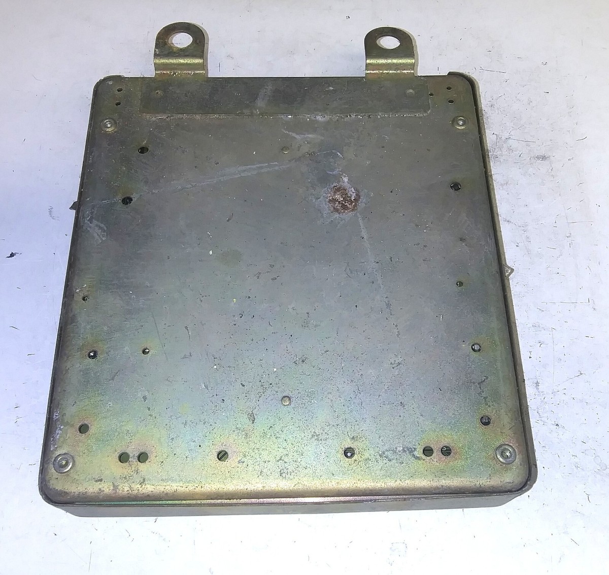 MITSUBISHIのテレビ ENGINE COMPUTER MITSUBISHI MIRAGE 1997 MD322254 E2T65687 1.8