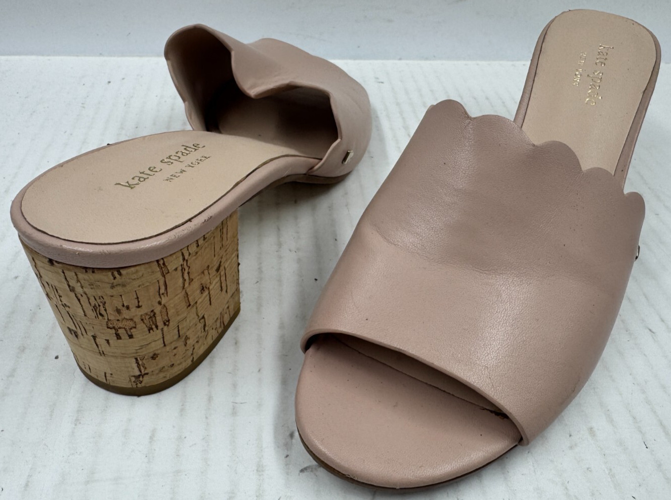 Kate Spade Warren Scalloped  Sandals Women's  Size 9.5 Pink Leather Slip On Shoe thumbnail 3