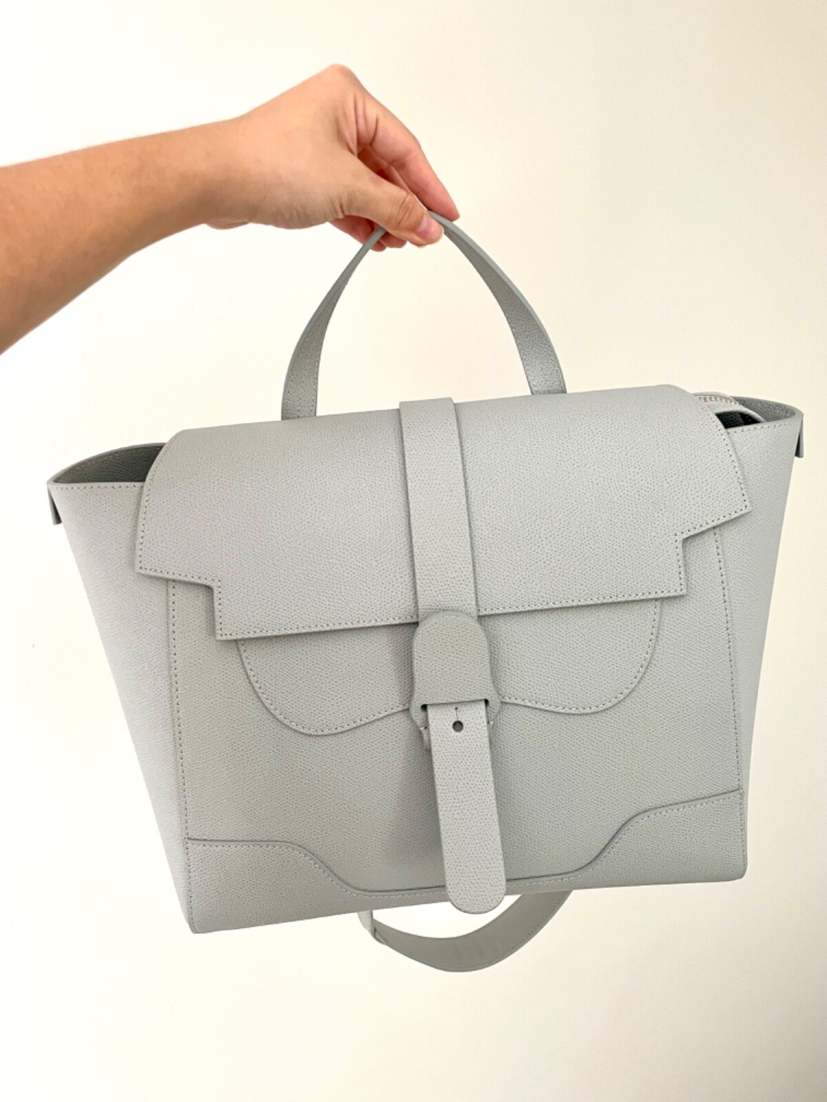 Senreve Maestra Large Bag | Pebbled Leather | Ice | Professional Chic Bag