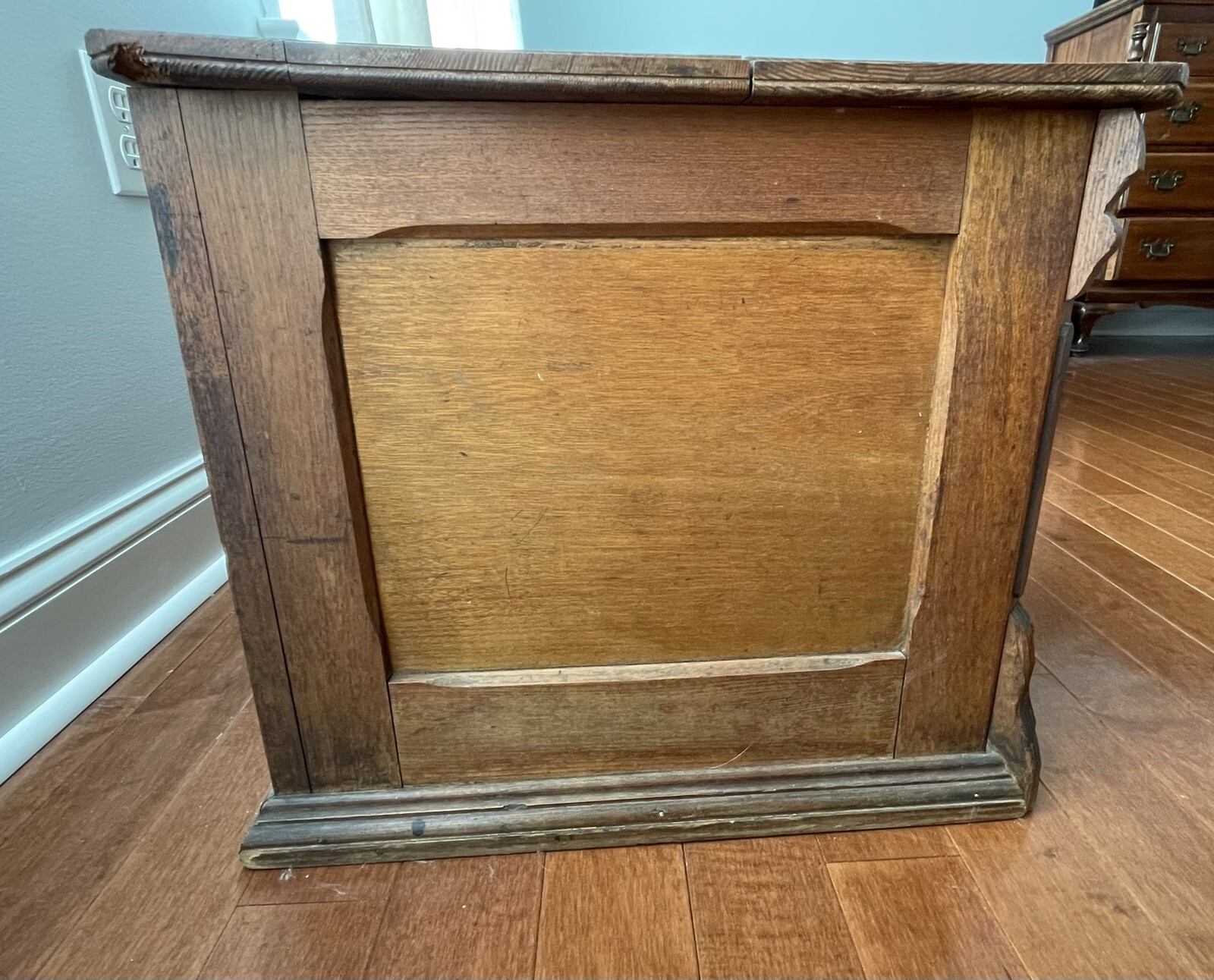 Picture 6 of 24