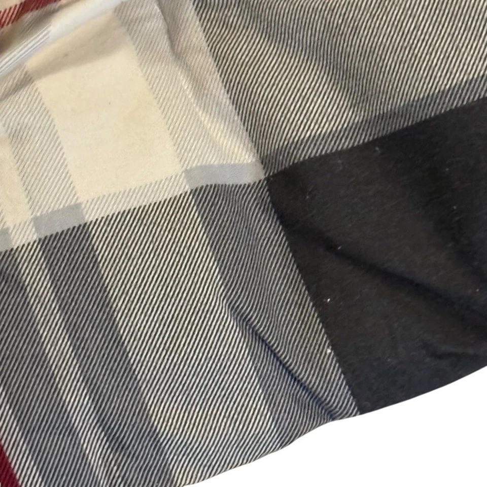 Cuddl Duds Reversible Plaid Full / Queen Bed Comforter Cozy Black Red 90 x 95 - Image 4 of 4