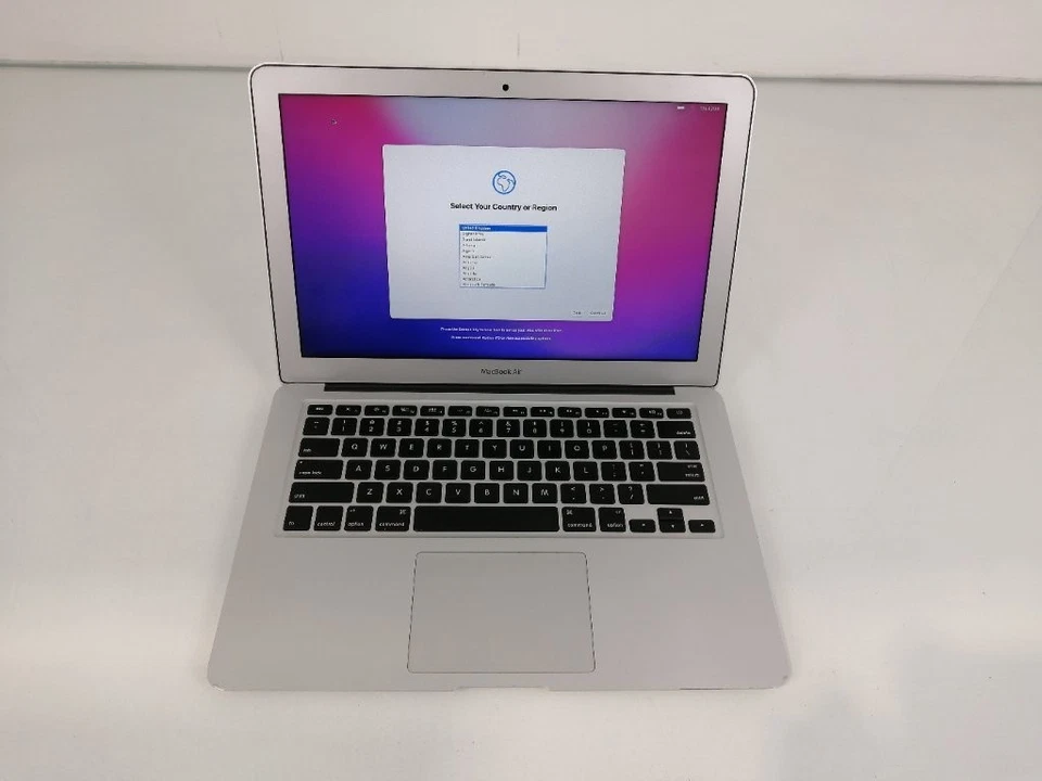 Apple MacBook Air 13" 2012 · i7 · 8GB · 128GB, photo 2 of 5