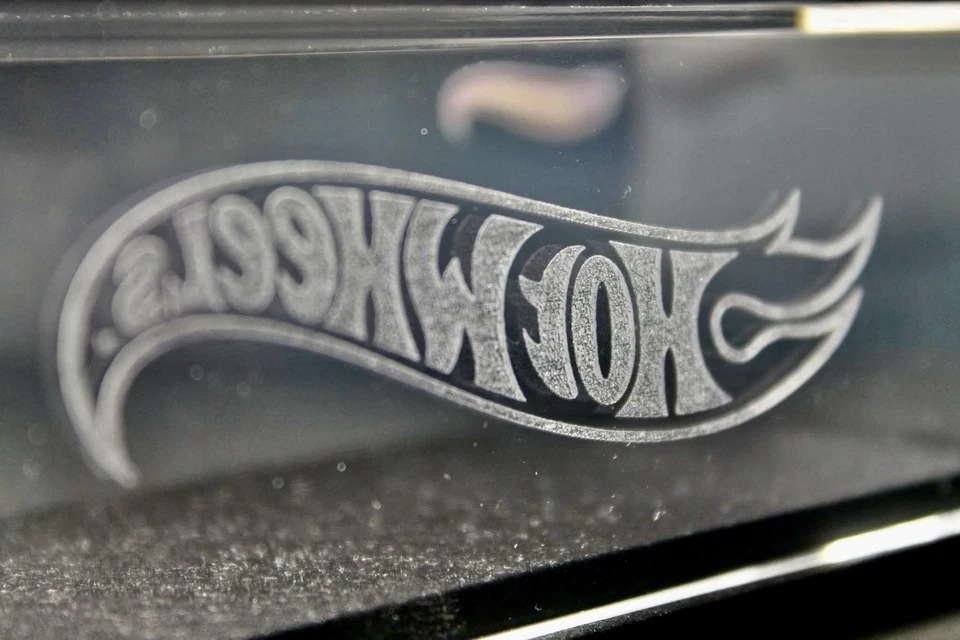 Acrylic Display Case Diecast Car Engrave Hot Wheels With High Quality Sticker - Image 3 of 4