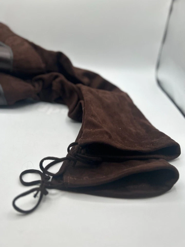 Bota Forever Knee High Feminina Tamanho 7.5 Couro Marrom Camurça Salto Bloco com Cadarço - Imagem 4 de 4