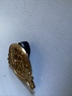 DALE ON Gold COIN Limited Release PIN TRADING DISNEY PARKS PIN 82395 — photo 3
