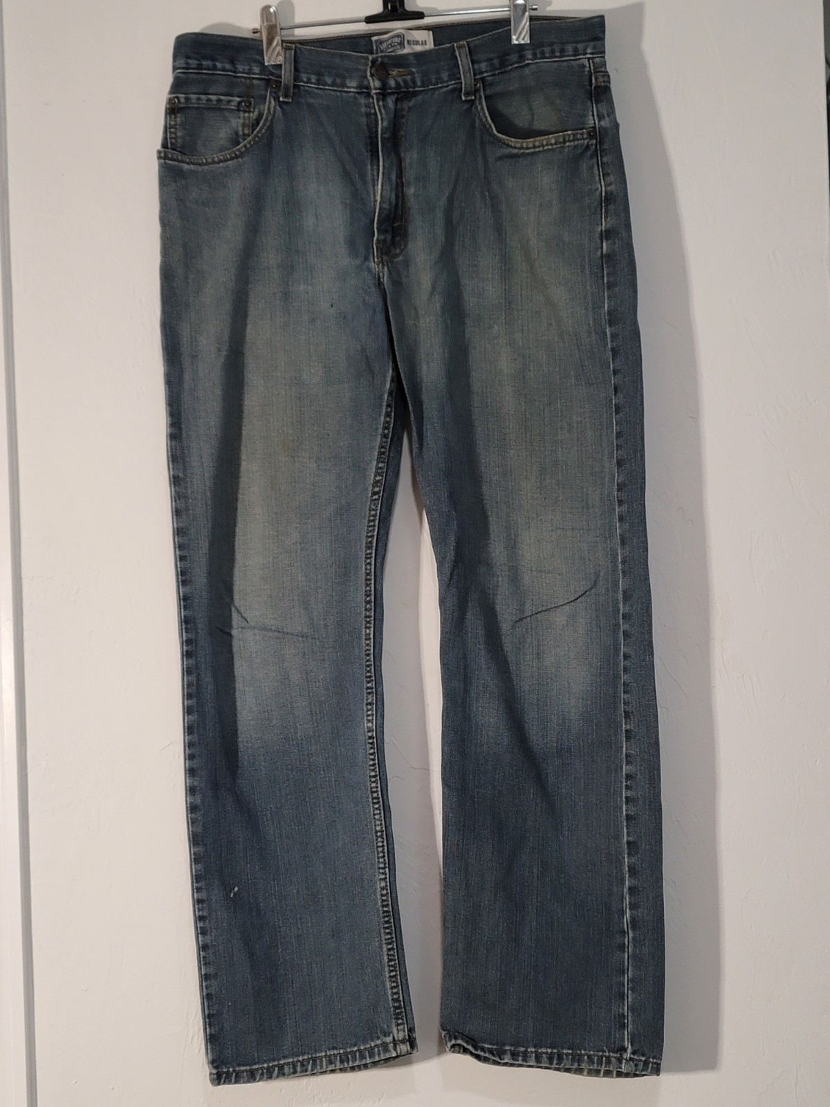 Signature By Levi Strauss Faded Men’s Bootcut Jeans 34x30 (labeled 34x32)