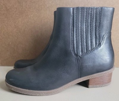 Dansko Daisie Boot Women Waterproof Size 39 EU 8.5 US Black Leather