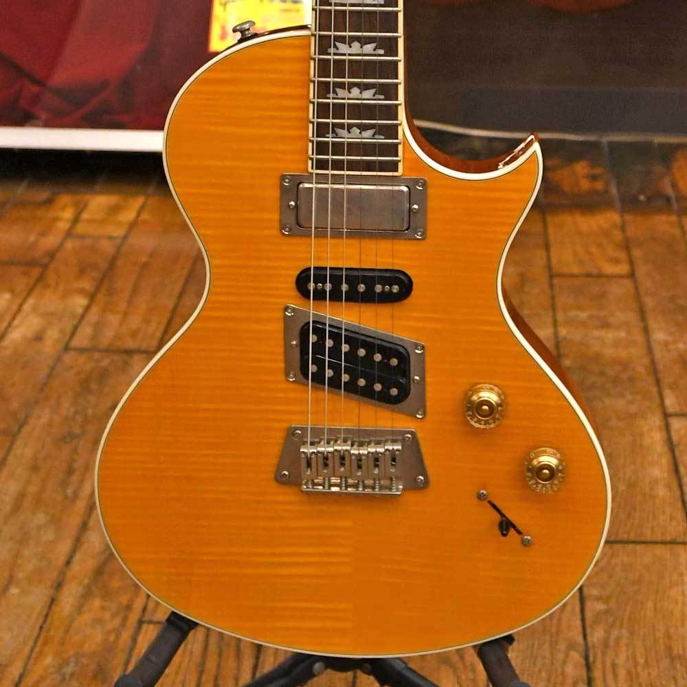 ギター Epiphone Nighthawk Custom Rissue Epiphone Nighthawk Custom Reissue Electric Guitar, w/ Gig