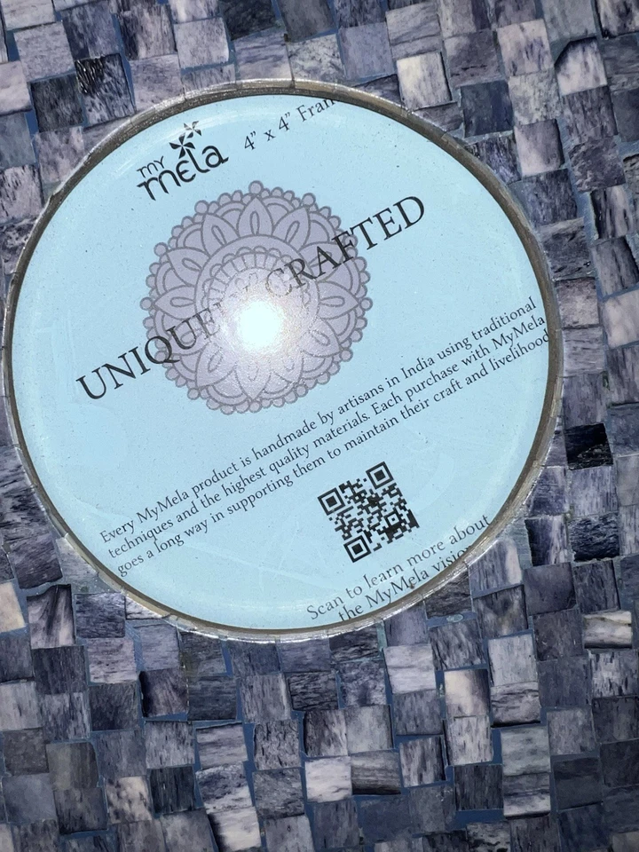 Marco de fotos My Mela Artisans 4” x 4”, mosaico de azulejos azules, 11-1/2” Foto 2 de 4