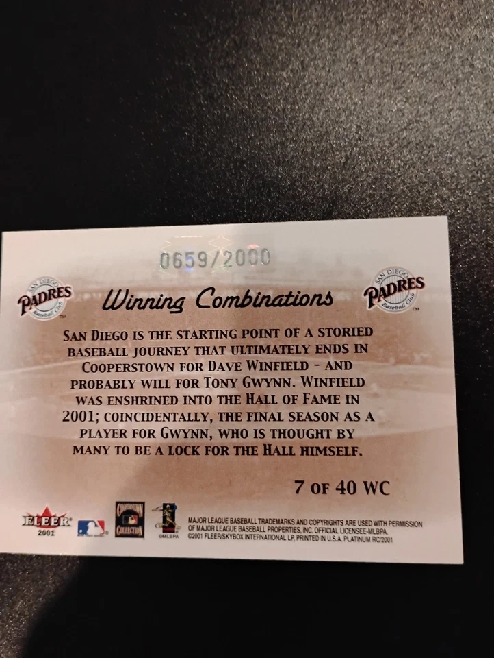 2001 Fleer Platinum Winning Combinations #7 Dave Winfield and Tony Gwynn #/2000 - Image 2 of 2
