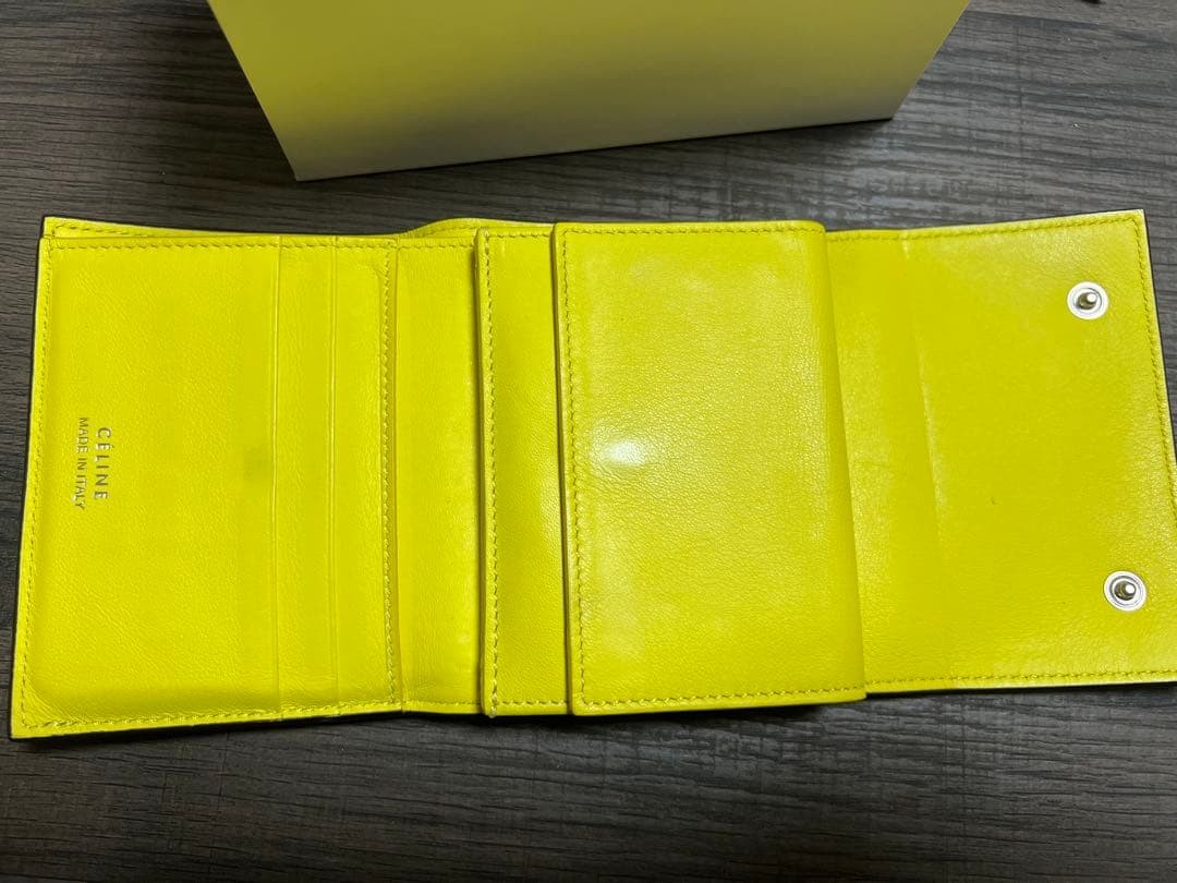 CELINE Small Folded Multi Function From Japan - image 3