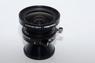 Schneider Super-Angulon 90mm f8 4x5 wide angle lens. Copal #0