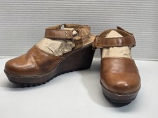 BOC Born Rina Leather Clogs 10M Wedge Sandal Brown Leather Boho Hippie Retro Y2K