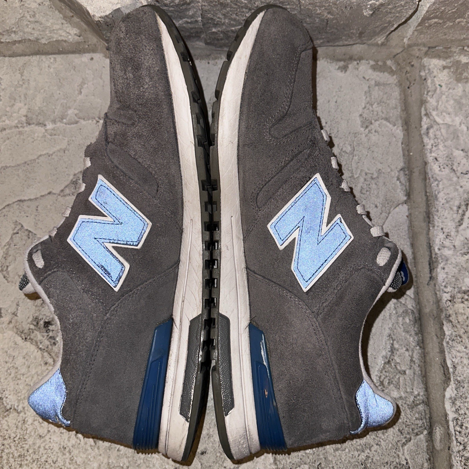 New Balance 565 Gray Suede Retro Tennis Shoes Sneakers 13 D Men ML565GBW thumbnail 6