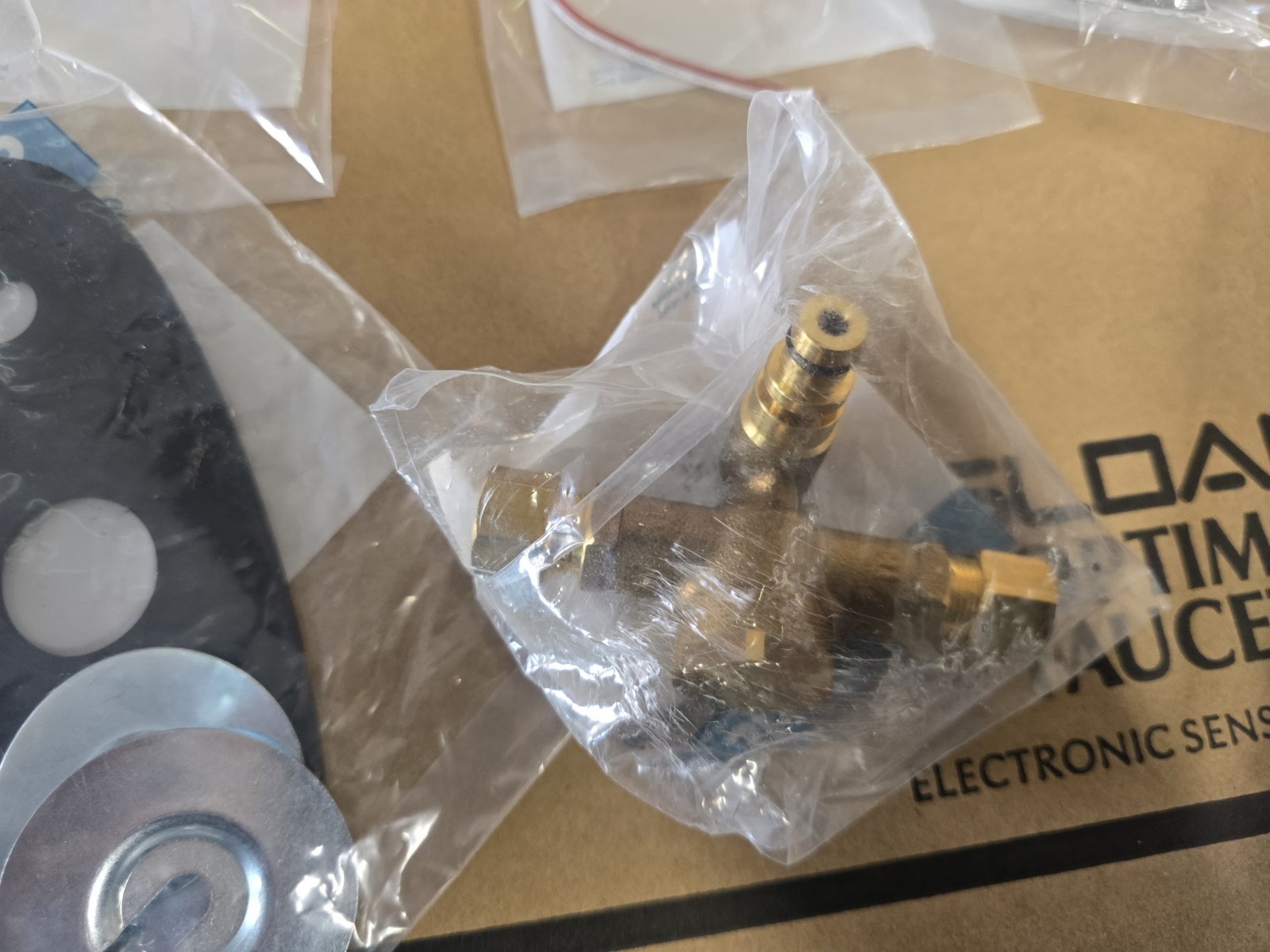 SLOAN 3315025BT EBF650 BATTERY OPERATED POWER 1.9 MLP CHROME PLATE FINISH 0.5GPM