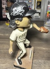 Pittsburgh Pirates Collecting and Fan Guide 71