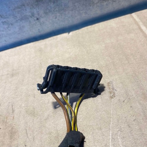 Mercedes-Benz W210 Steering Wheel Column Wiring Harness 2105402035 - Imagen 2 de 4