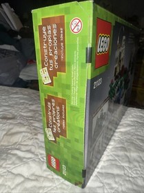 LEGO 21123 Minecraft: The Iron Golem - New Unopened