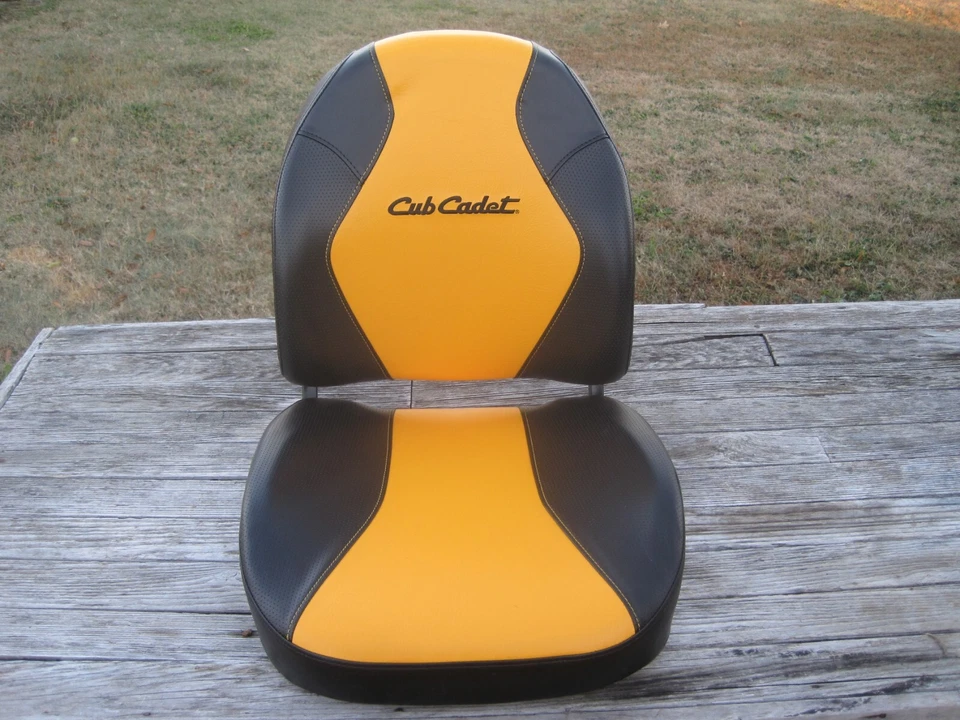 CUB CADET ZERO TURN LAWN MOWER SEAT ZT1 ULTIMA 757-06205