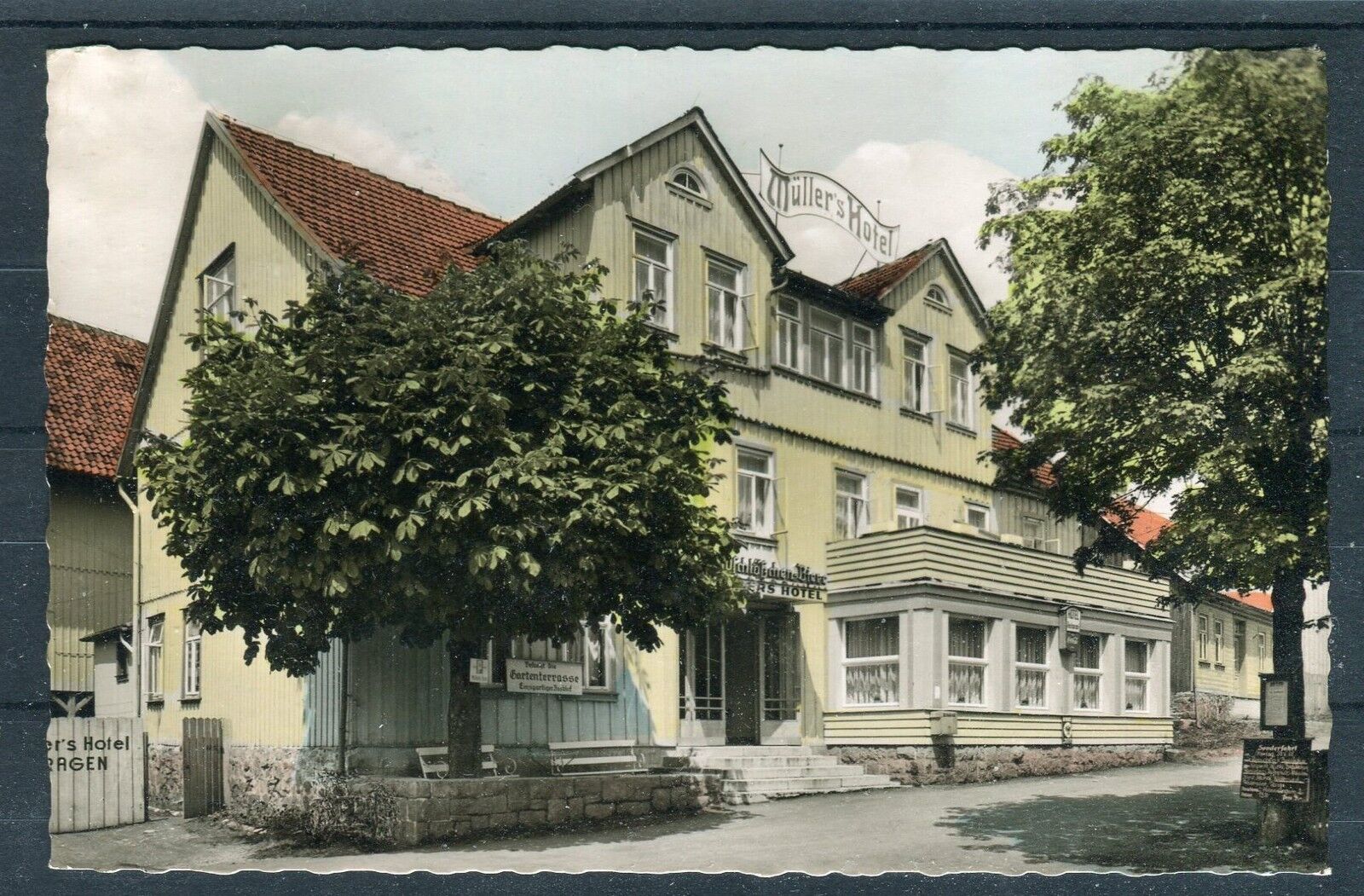 Bild 1 von 2