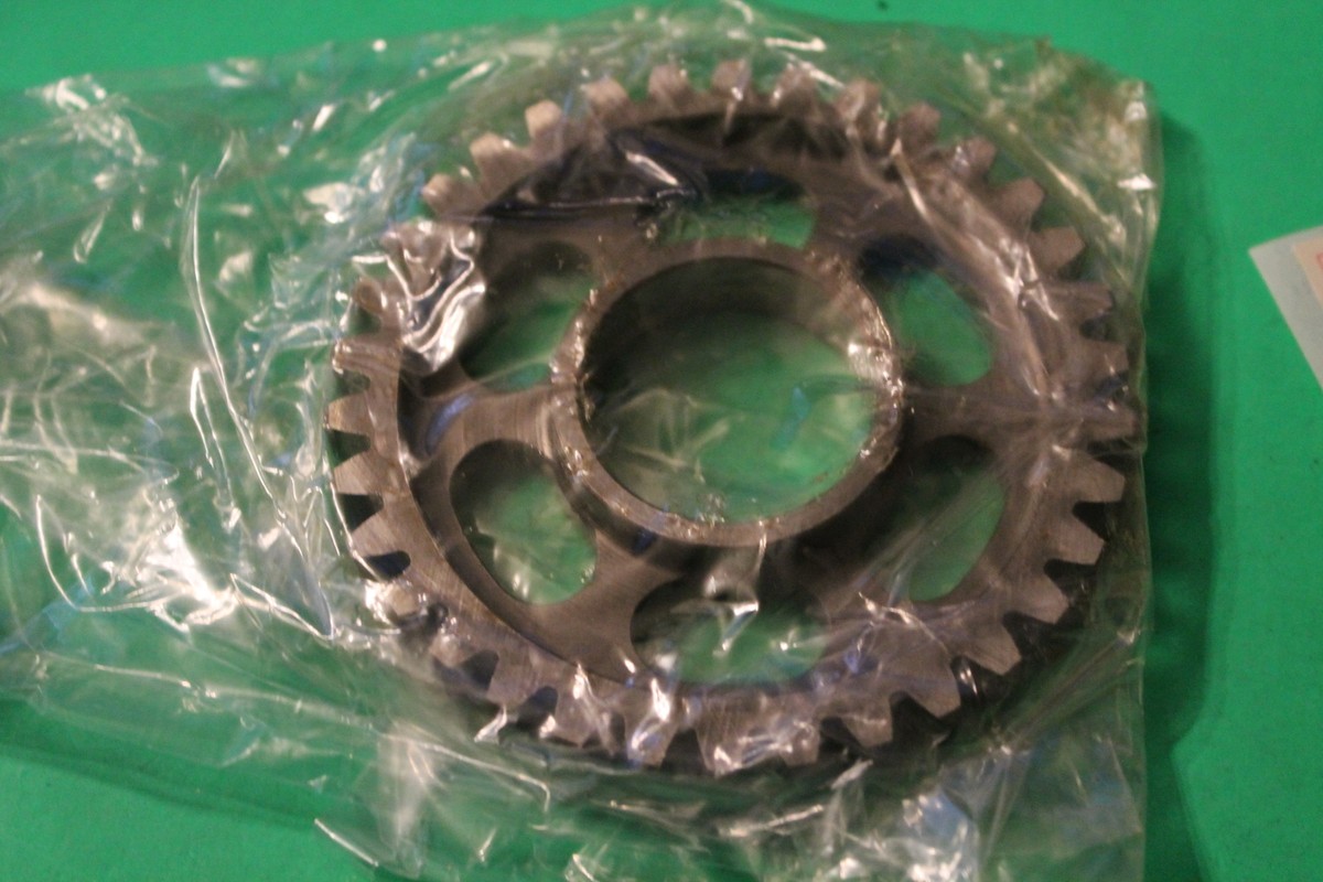 NOS KAWASAKI 1987 ZX750F NINJA 750R GEAR PART# 13129-5003 | eBay