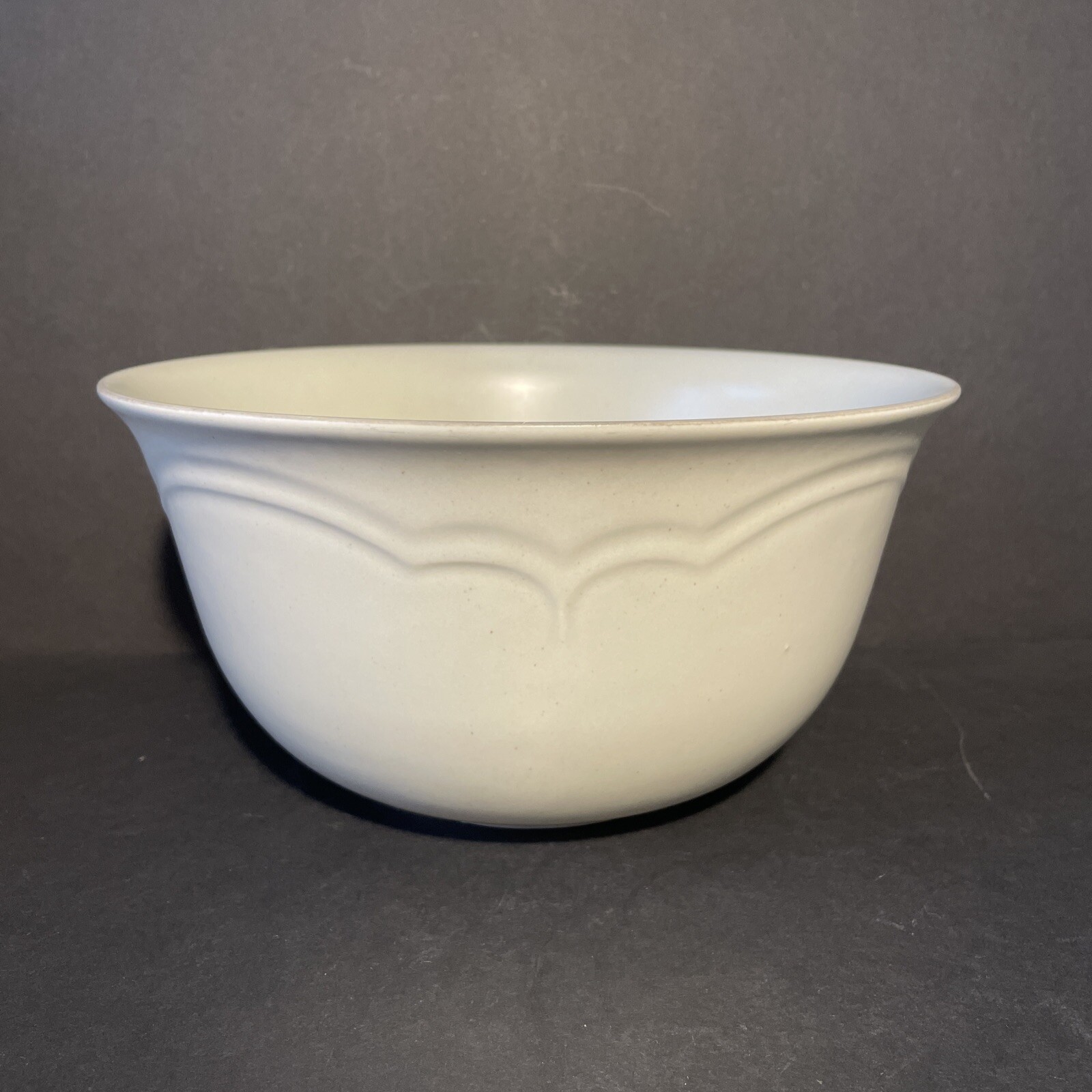 Pfaltzgraff White 3 Quart Mixing Bowl 460 Durable Kitchen Essential