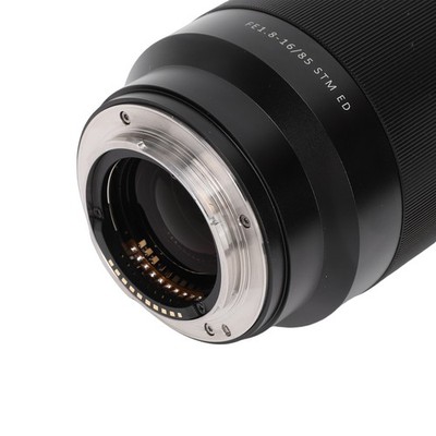 85mm F1.8 Full Frame Portrait Lens Dreamy Bokeh For Artistic Portraits BAK