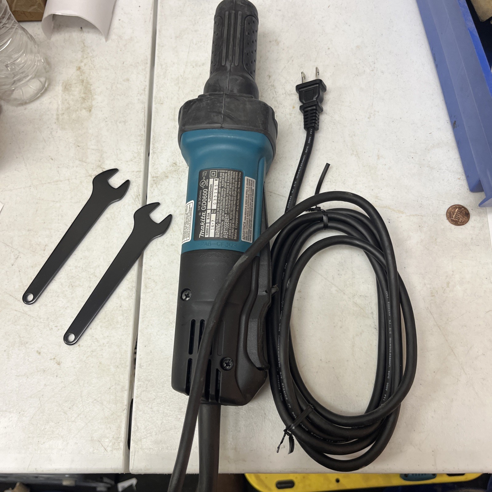 Makita GD0600 1/4" Paddle Switch Die Grinder, with AC/DC One Size, Blue 