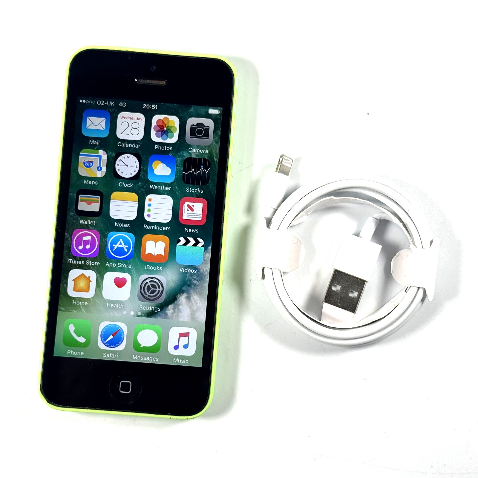 Apple iPhone 5c 8GB Grün O2 A1507 GUTER ZUSTAND GRADE B 892 Apple iPhone 5c 8GB Grün O2 A1507 GUTER ZUSTAND GRADE B 892