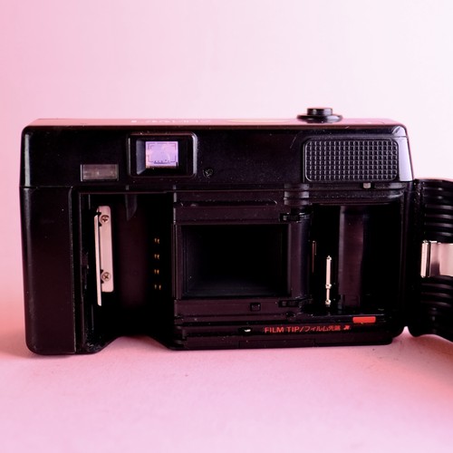 Nikon L35AF2 fotocamera punta e scatta pellicola - ottimo stato funzionante e teleobiettivi - Foto 8 di 17