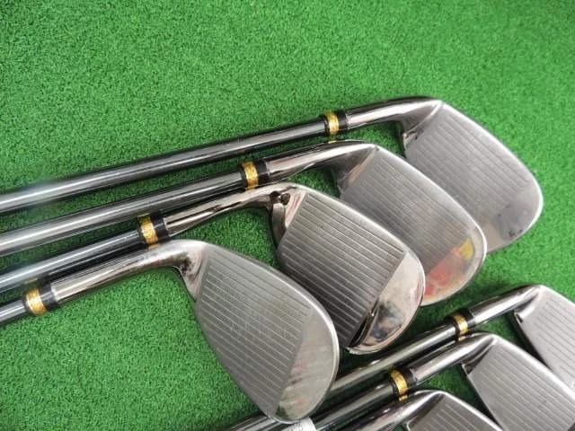 Conjunto de Ferro MAJESTY PRESTIGIO GOLD PREMIUM 9 peças 4-Pw, Aw, Sw Stiff-lite Flex VANQUIS - Imagem 3 de 4