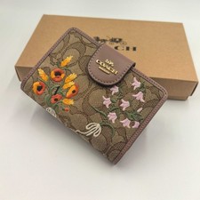 COACH Khaki Signature Floral Embroidery Medium Corner Zip Wallet CEC32