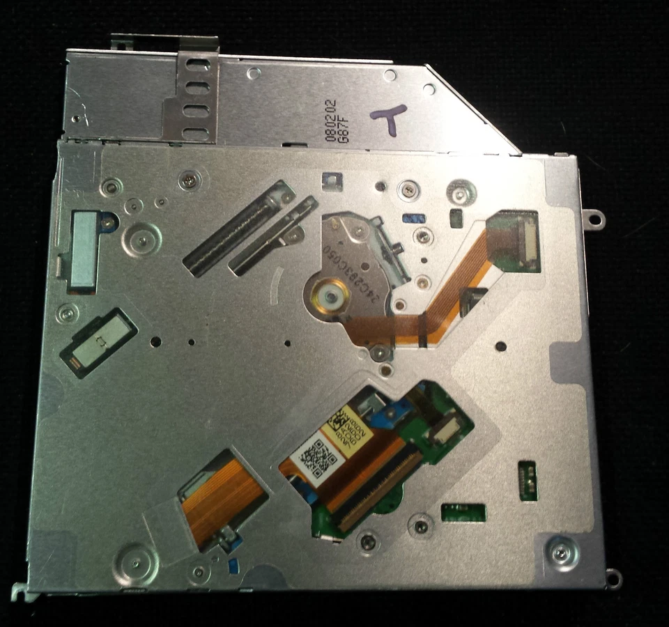 APPLE MACBOOK PRO DVD A1181 A1211 A1226 A1260 480MA OPTICAL DVD GWA-4080MA DRIVE - Image 2 of 3