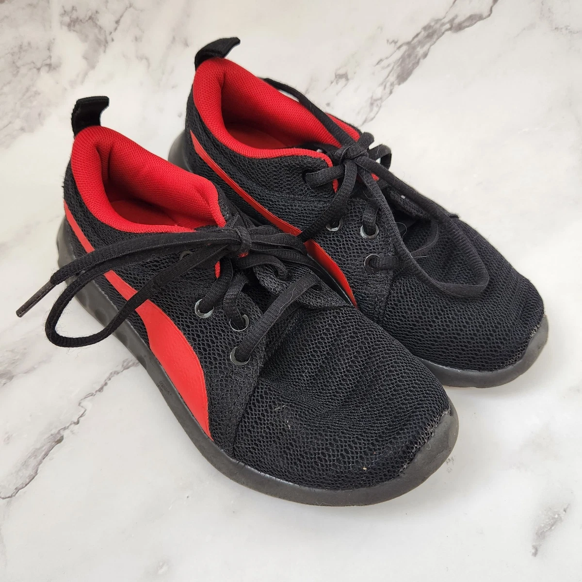 Puma black & cheap red sports shoes