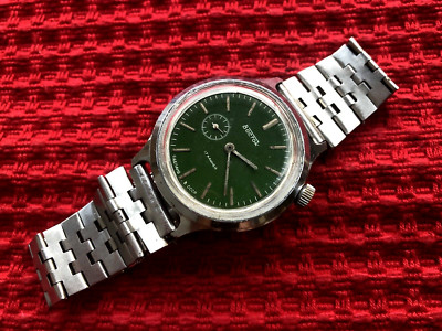 Vintage Rare Wrist watch Wostok 2803 Side seconds hand Green  USSR