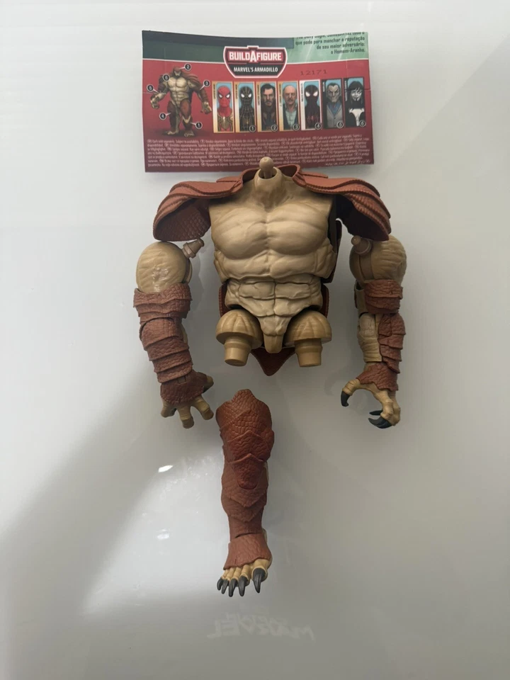 Lote de 12 figuras de acción surtidas de 6" de Marvel Legends Iron Man Black Widow Foto 4 de 4